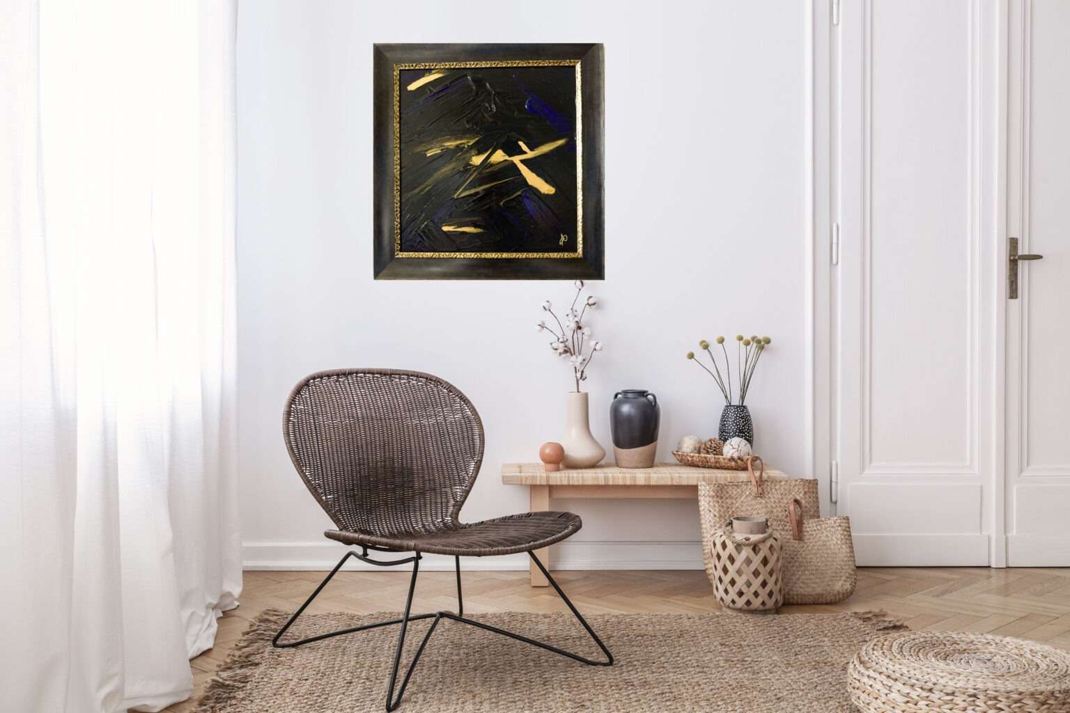 Peinture originale Cosmos II de Caroline Allwood, accrochée dans un intérieur lumineux
